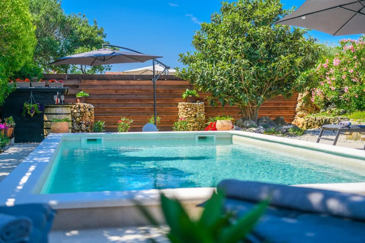 Haus Rustica Villa Pula 0*,  Croatia