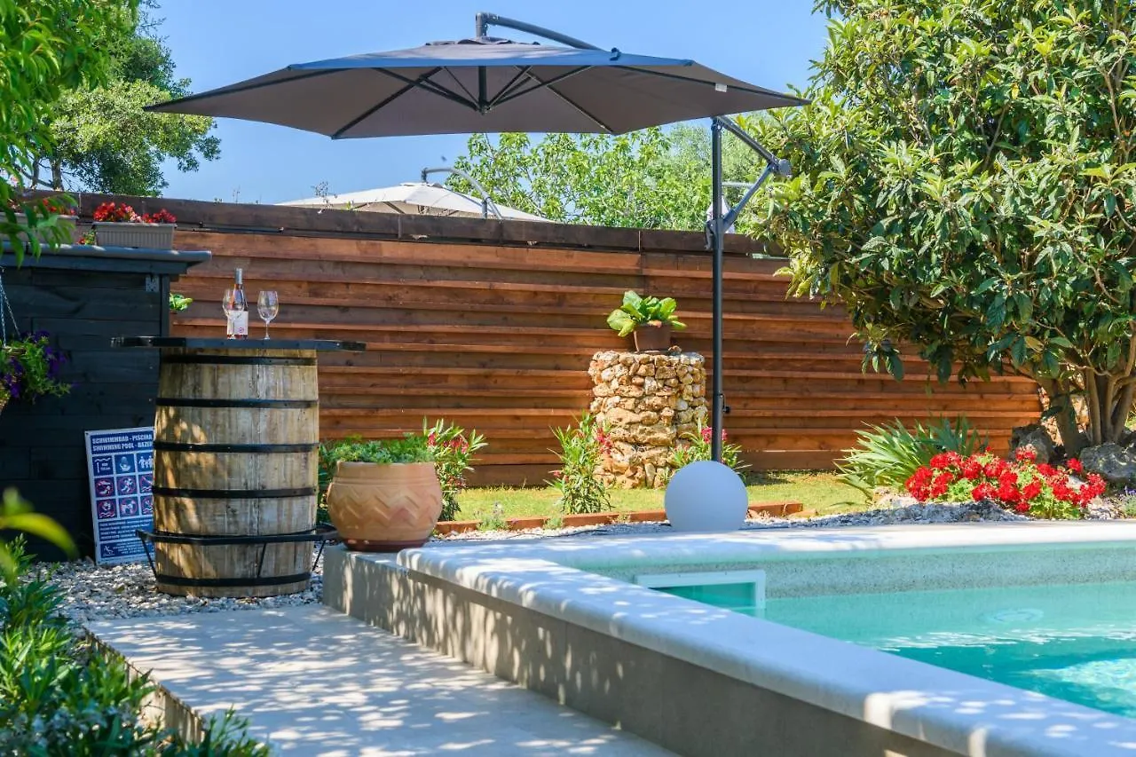 Haus Rustica Villa Pula Holiday home